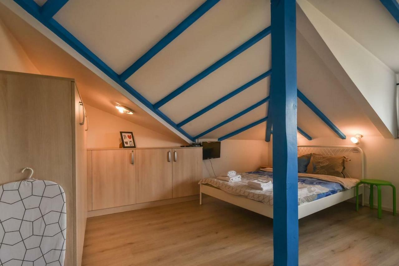 The Ivy House - A Cozy Attic Near The City Center By Flat Mаnager 소피아 외부 사진