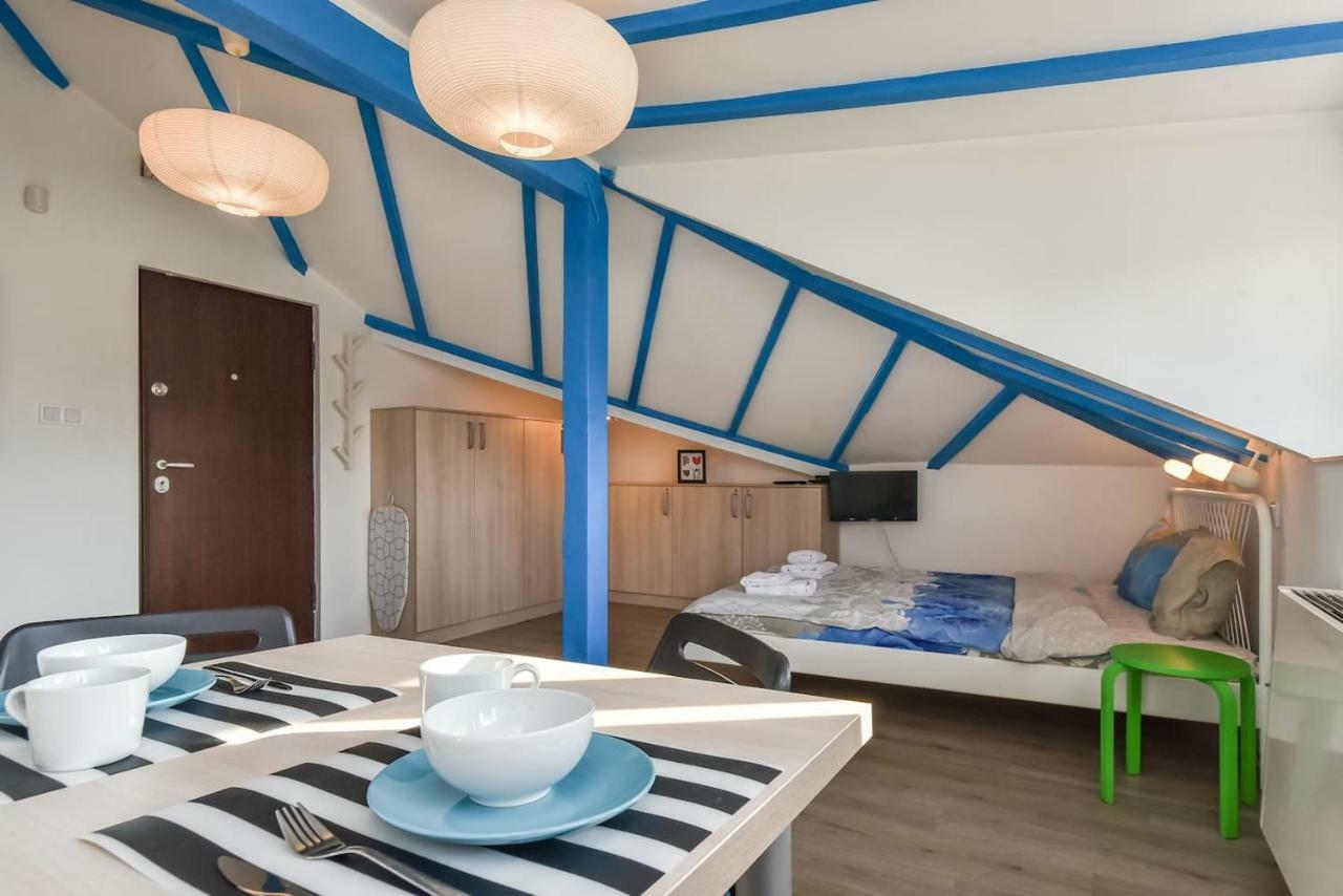 The Ivy House - A Cozy Attic Near The City Center By Flat Mаnager 소피아 외부 사진